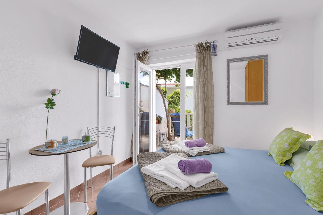 Apartments Lucija Baška Voda المظهر الخارجي الصورة