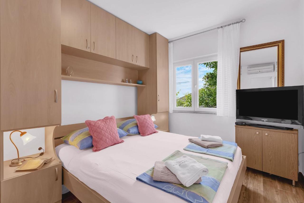 Apartments Lucija Baška Voda المظهر الخارجي الصورة