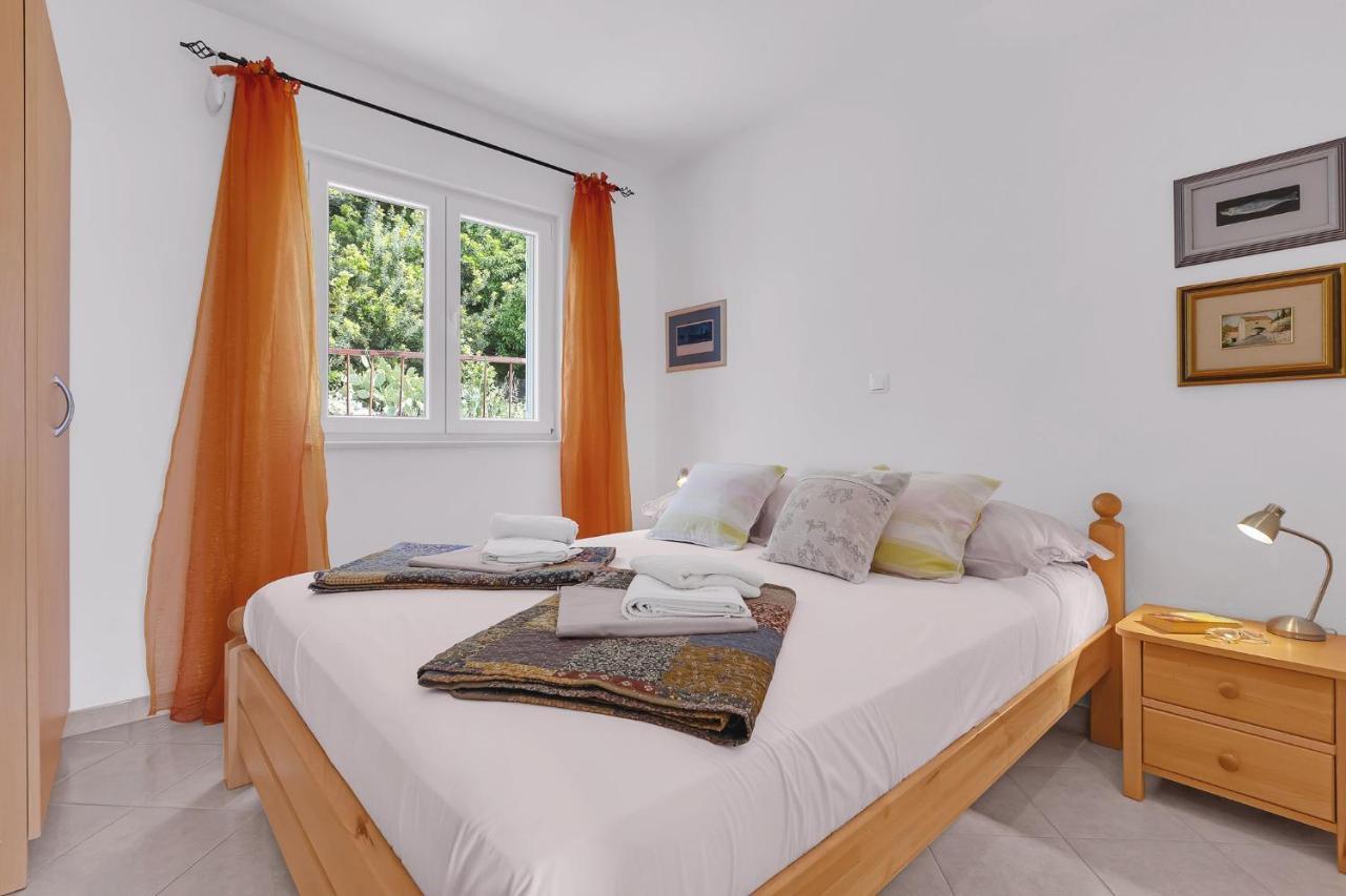 Apartments Lucija Baška Voda المظهر الخارجي الصورة